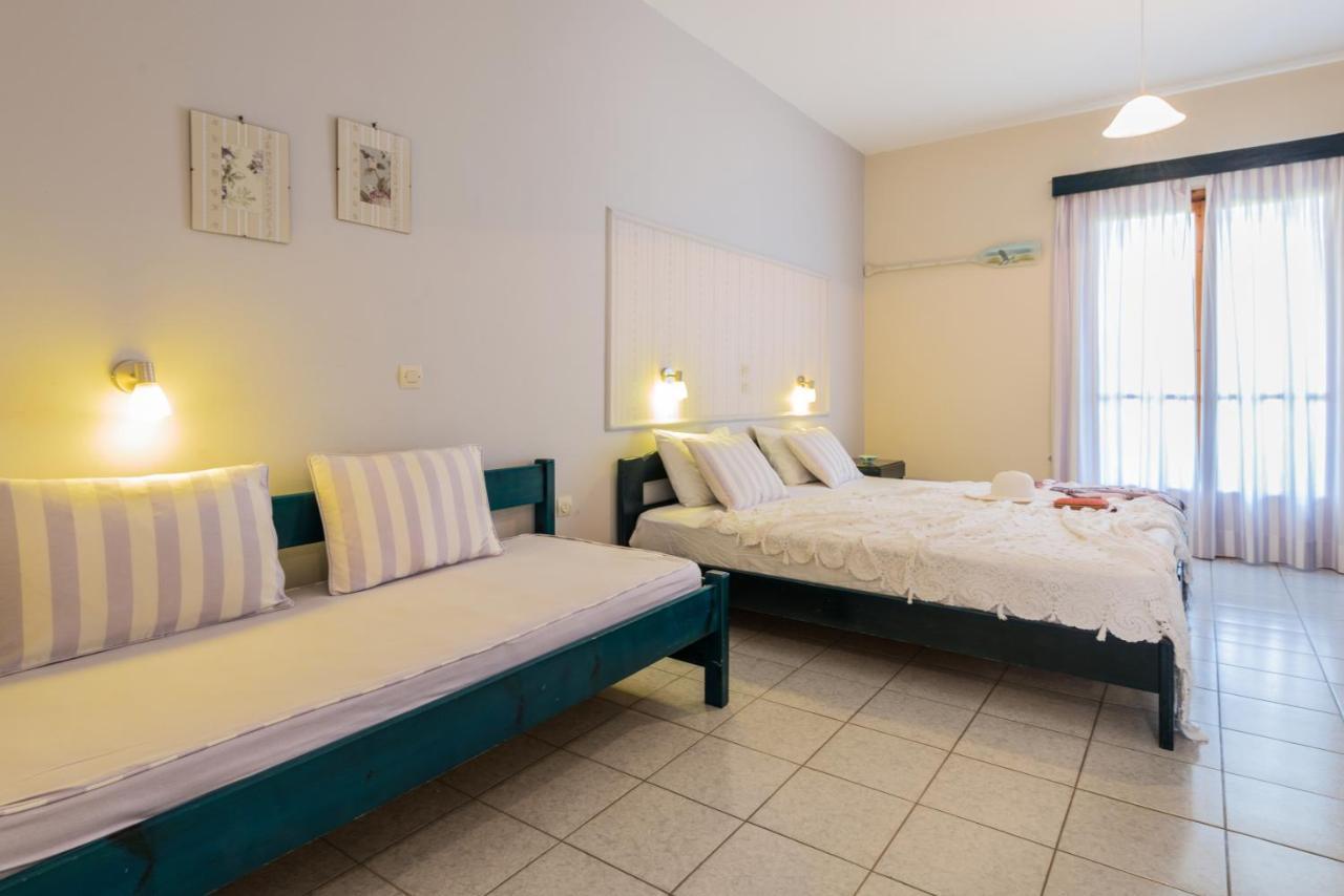 Kavos Psarou Studios & Apartments Екстериор снимка