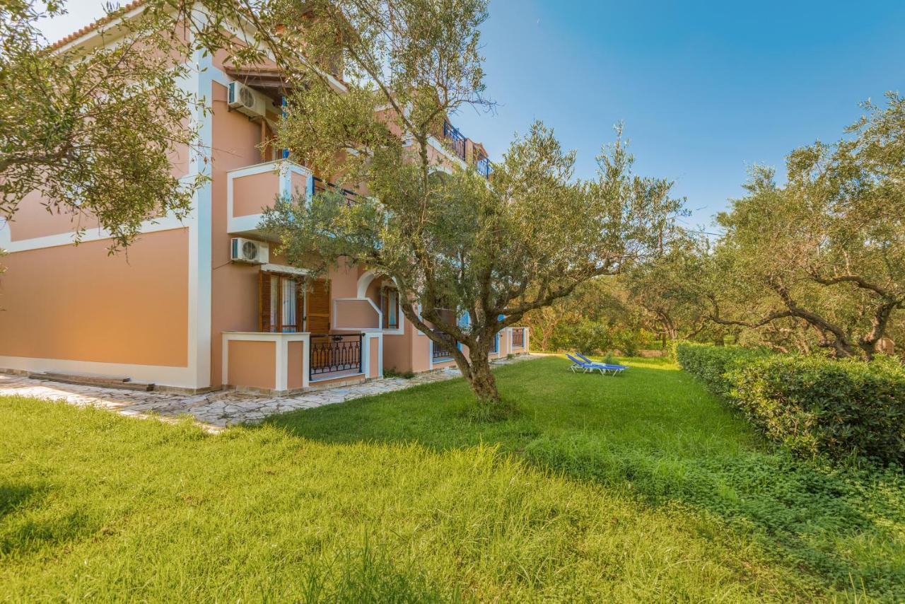 Kavos Psarou Studios & Apartments Екстериор снимка