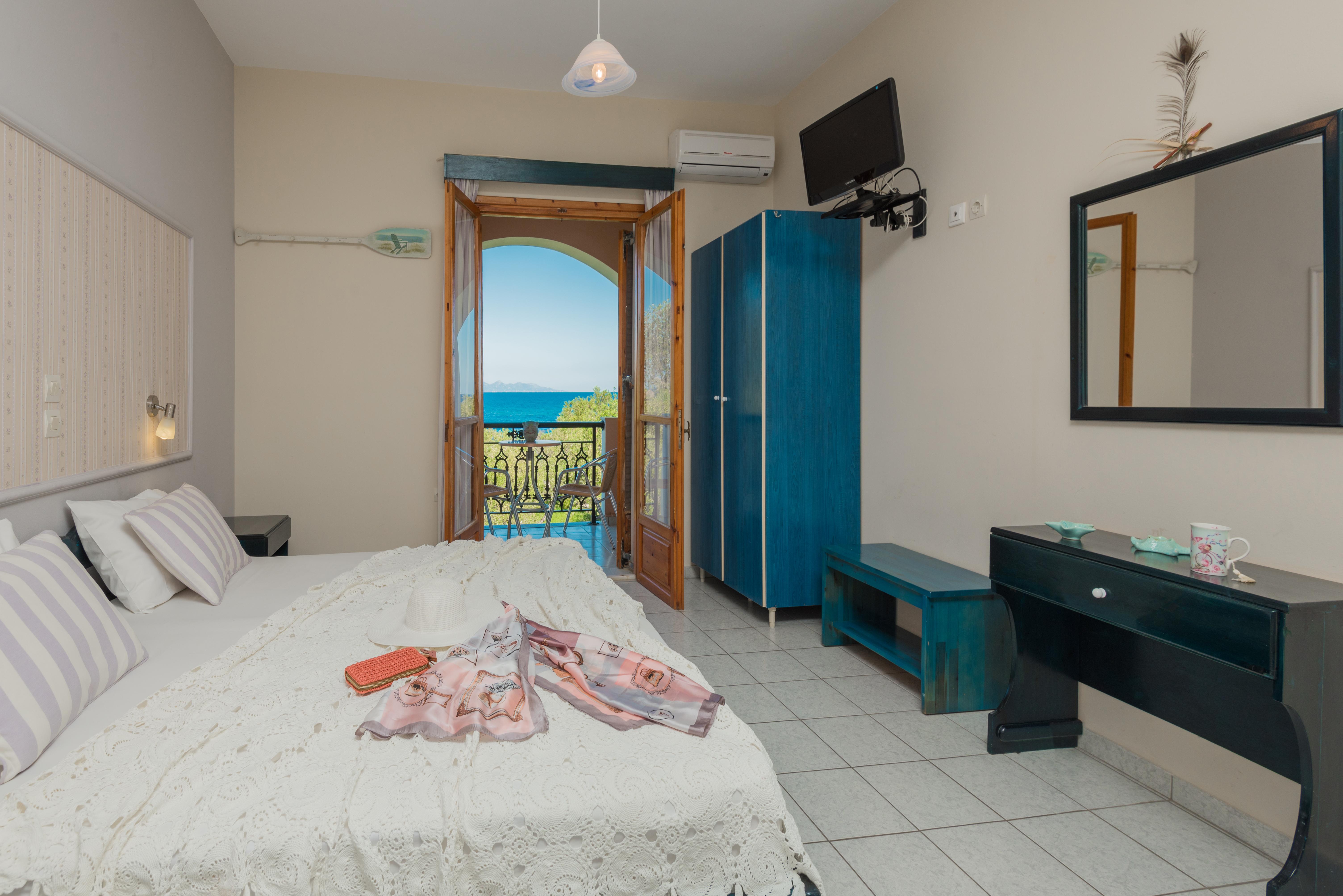 Kavos Psarou Studios & Apartments Екстериор снимка