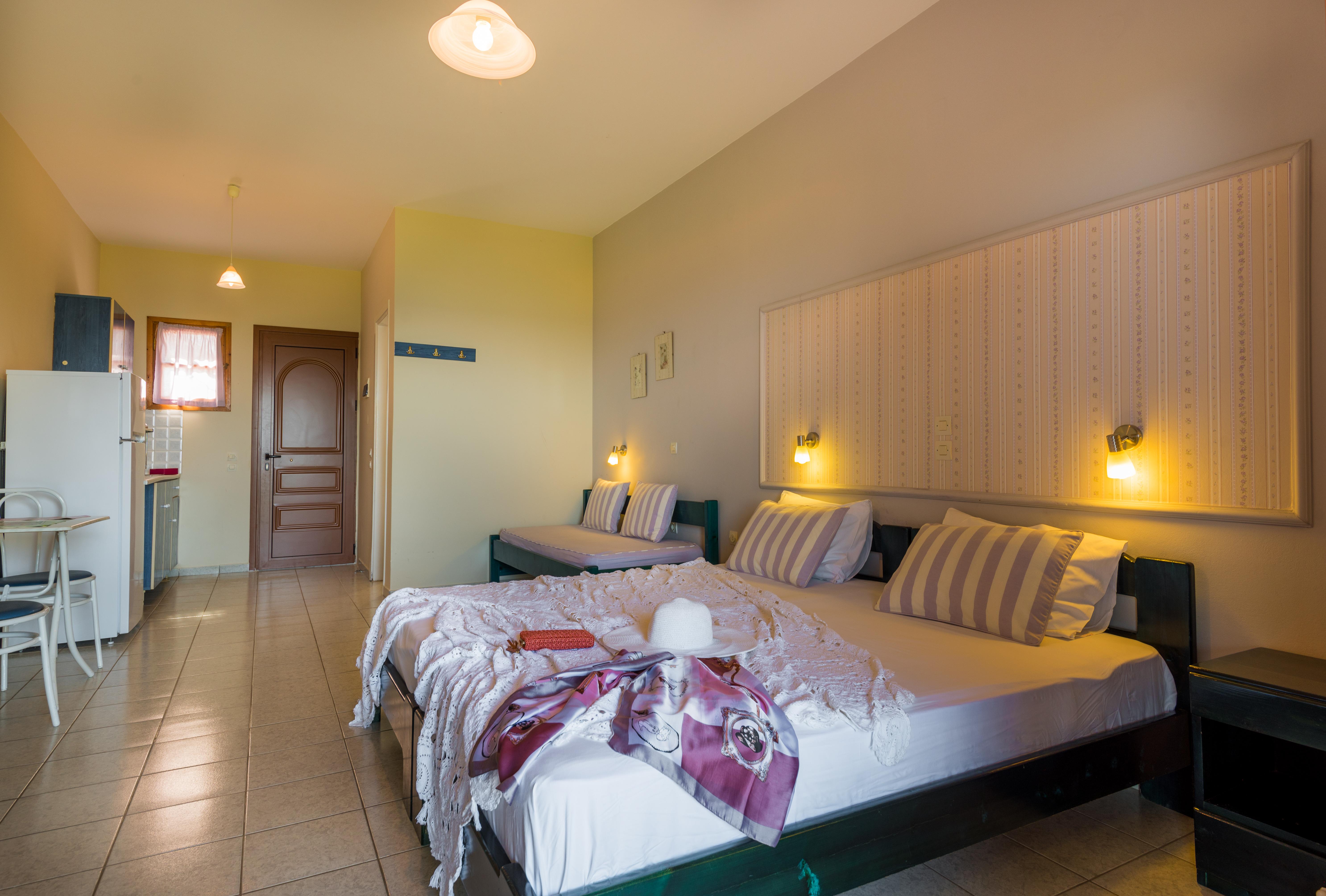 Kavos Psarou Studios & Apartments Екстериор снимка