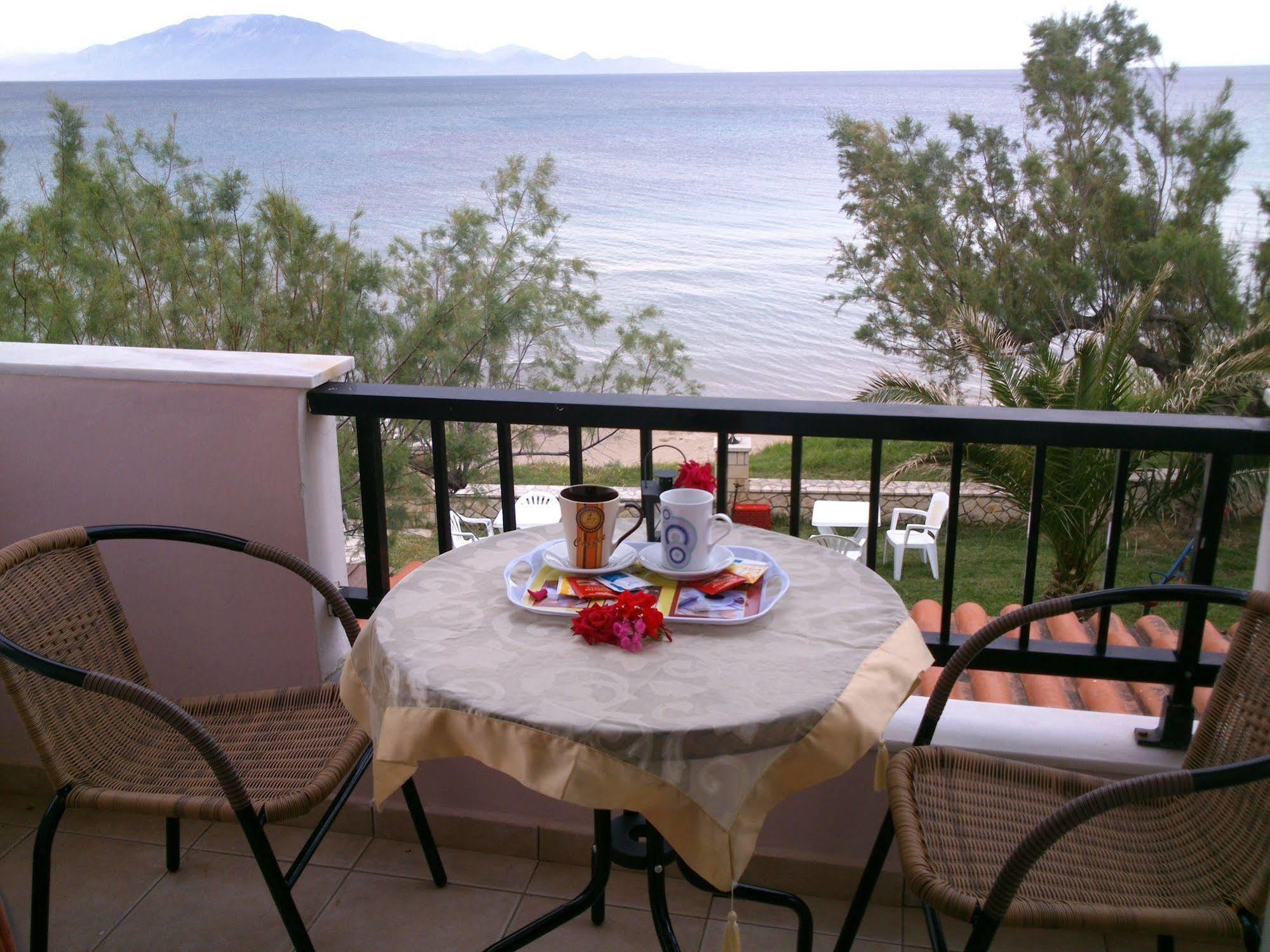 Kavos Psarou Studios & Apartments Екстериор снимка